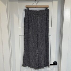 Max Studio Black and White Striped Wide Leg Pants